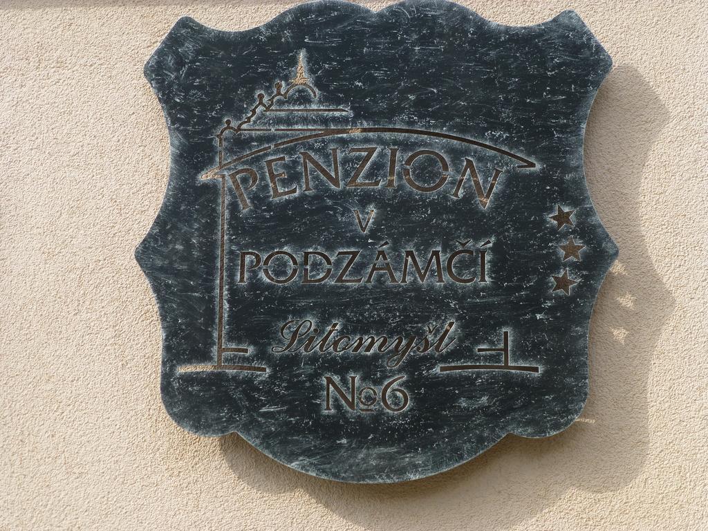 Penzion V Podzamci Litomysl Luaran gambar
