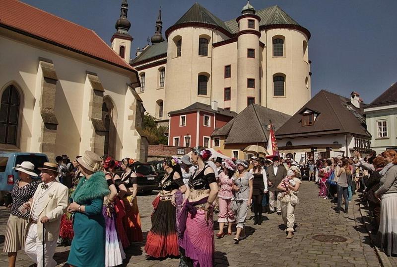 Penzion V Podzamci Litomysl Luaran gambar
